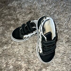 Toddler vans size 9c